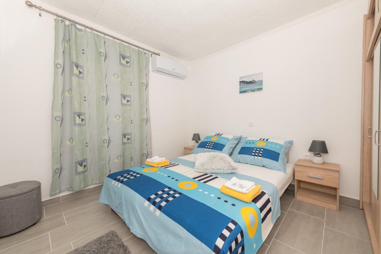 Apartments Calla Makarska Esterno foto