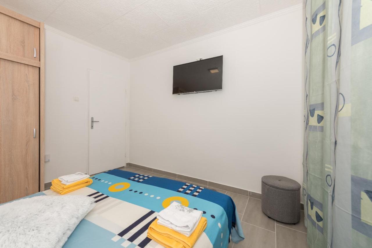Apartments Calla Makarska Esterno foto